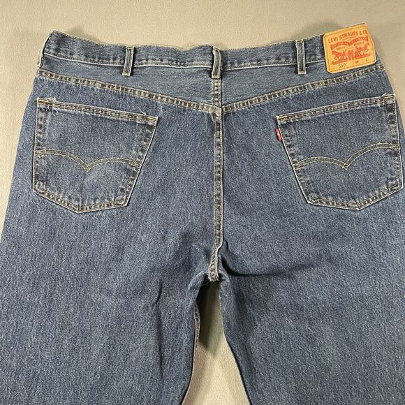 Levi’s 550 Relaxed Fit Tapered Leg Blue Jeans Big & Tall Mens 44x28 Denim Cotton - Picture 8 of 9
